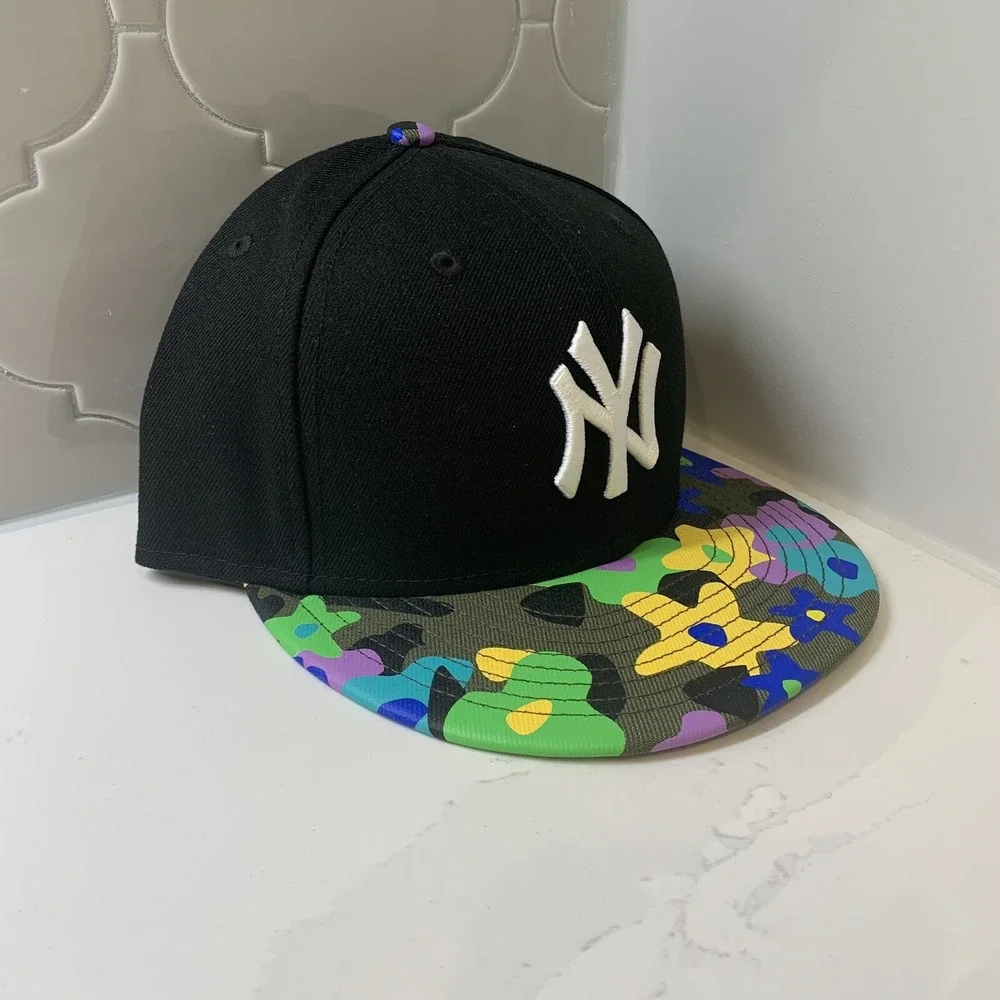 New Era New York Yankees 9FIFTY MLB Floral Green Camo Black Snapback Hat OSFM